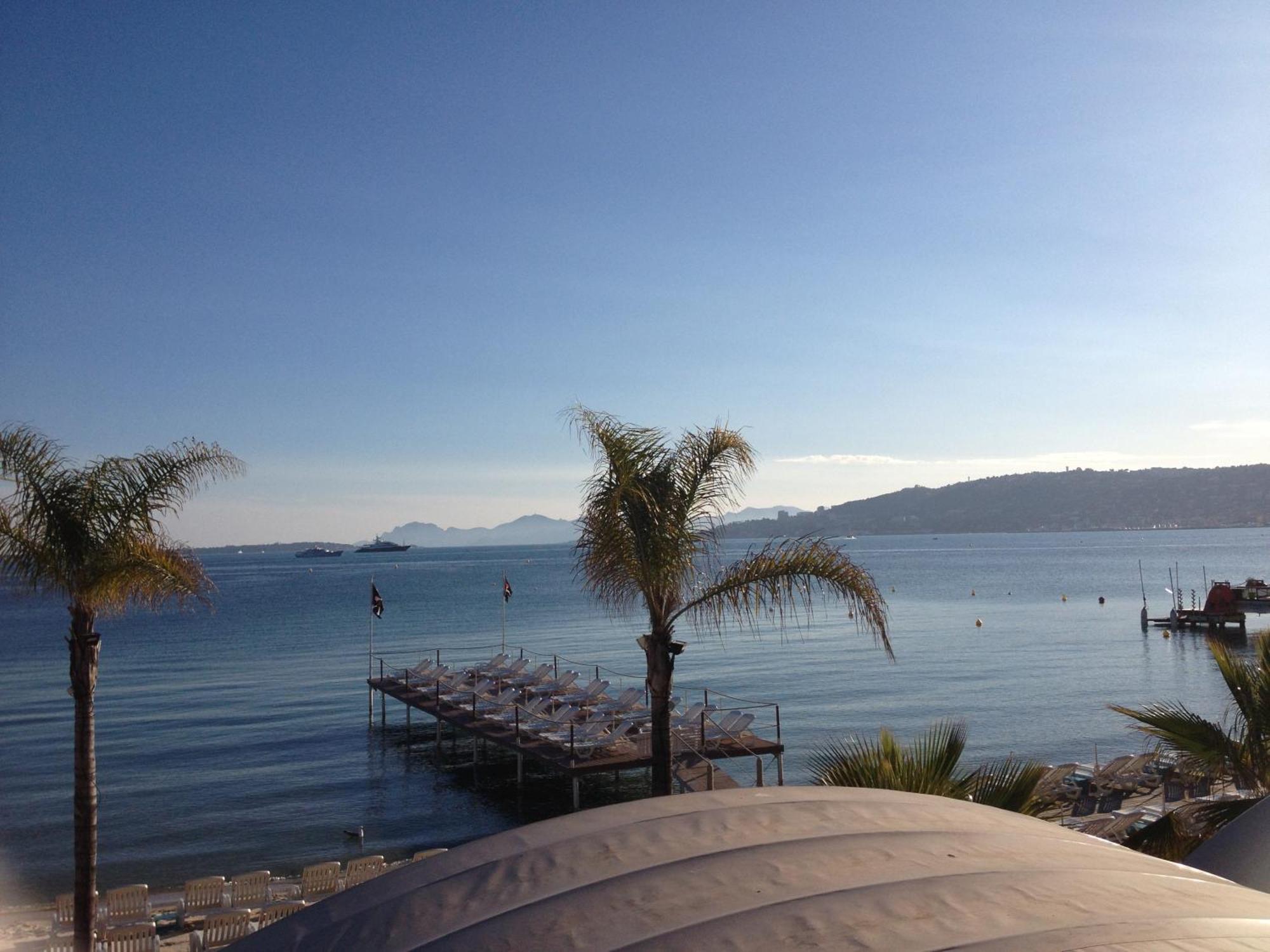 3 Pieces Vue Mer - Clim - 5 Min De La Plage A Pied アンティーブ エクステリア 写真