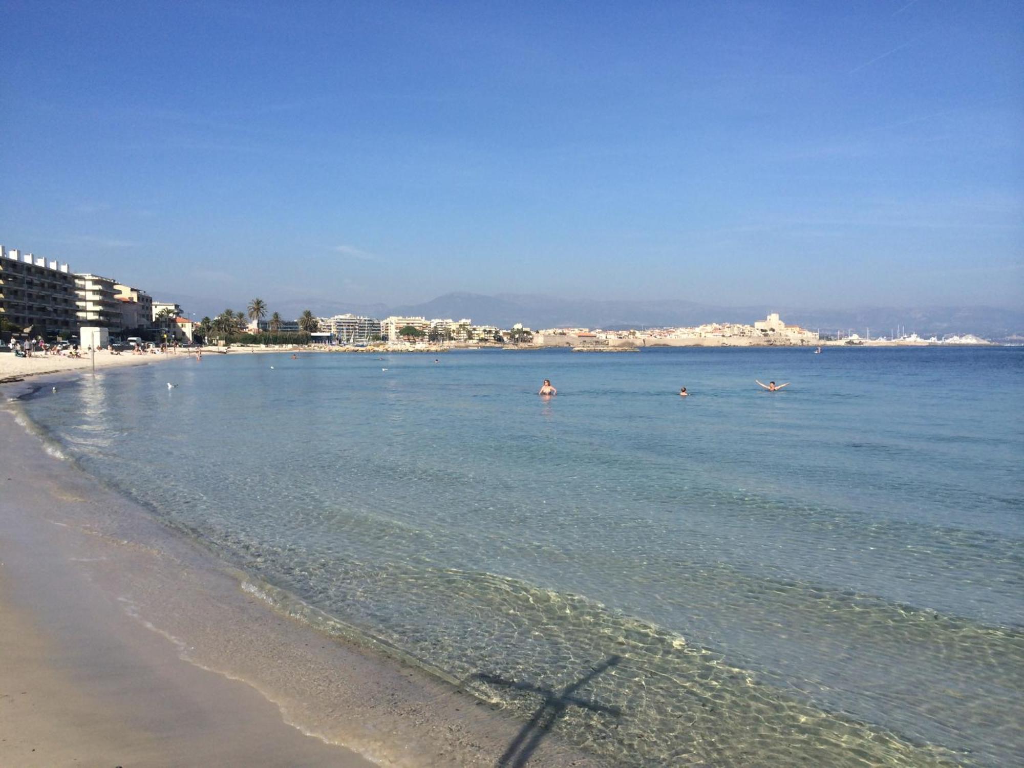 3 Pieces Vue Mer - Clim - 5 Min De La Plage A Pied アンティーブ エクステリア 写真