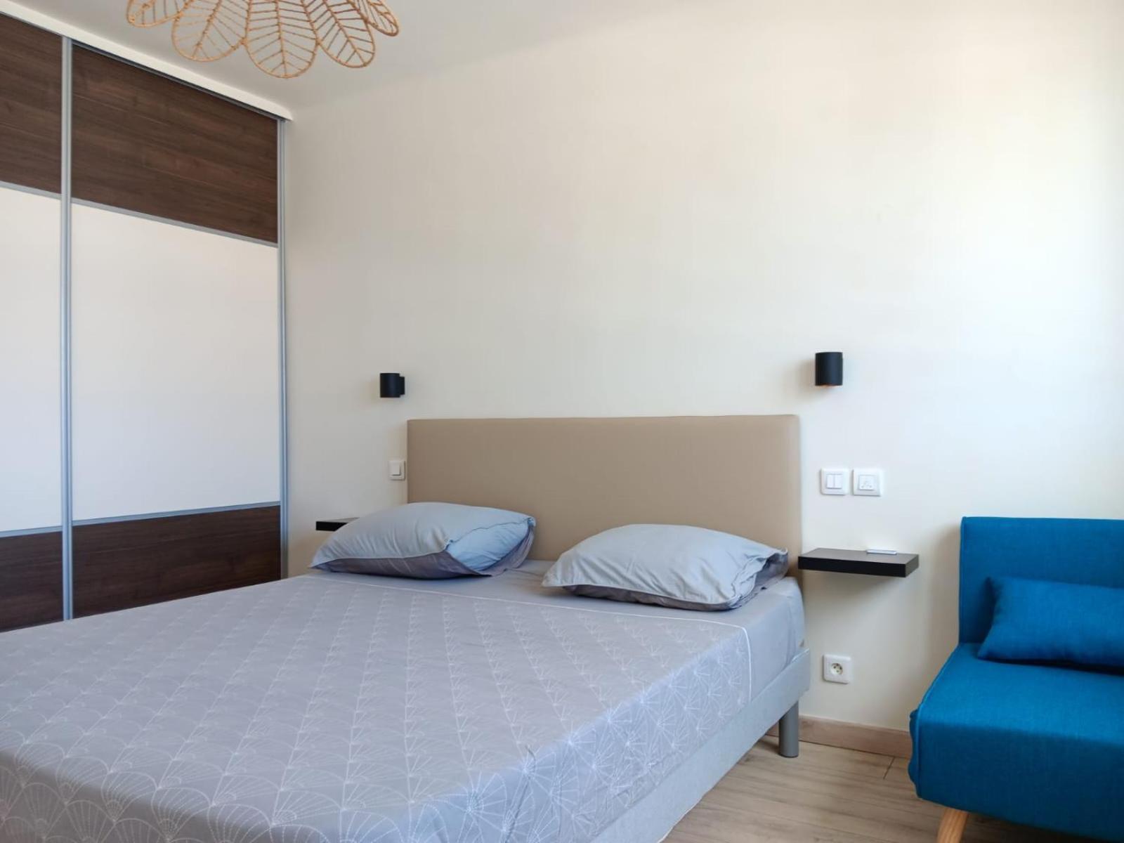 3 Pieces Vue Mer - Clim - 5 Min De La Plage A Pied アンティーブ エクステリア 写真